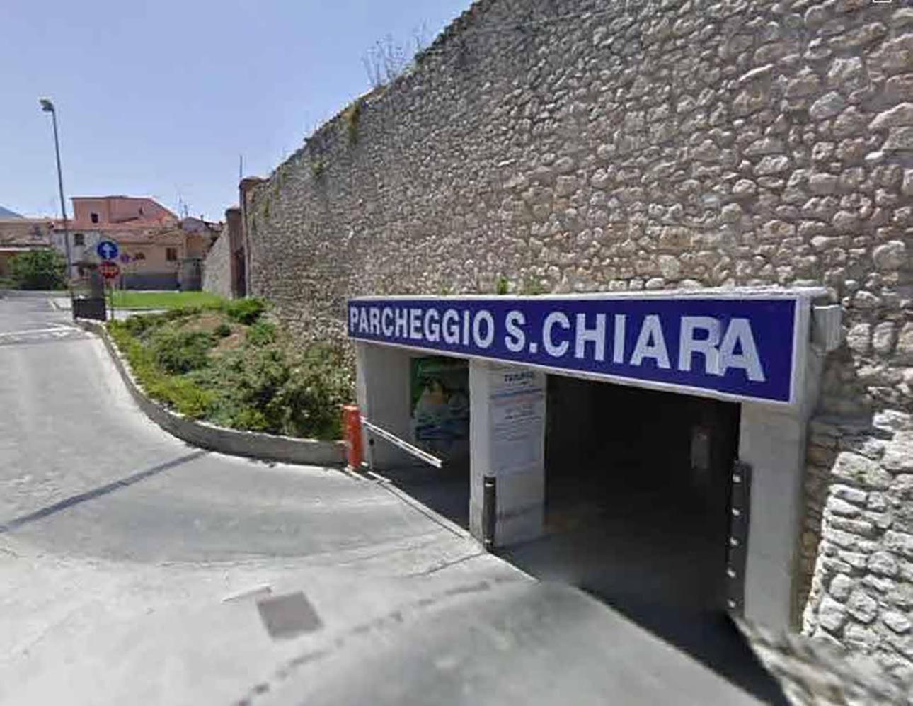 Apartmán La Finestra Sulmo Sulmona Exteriér fotografie