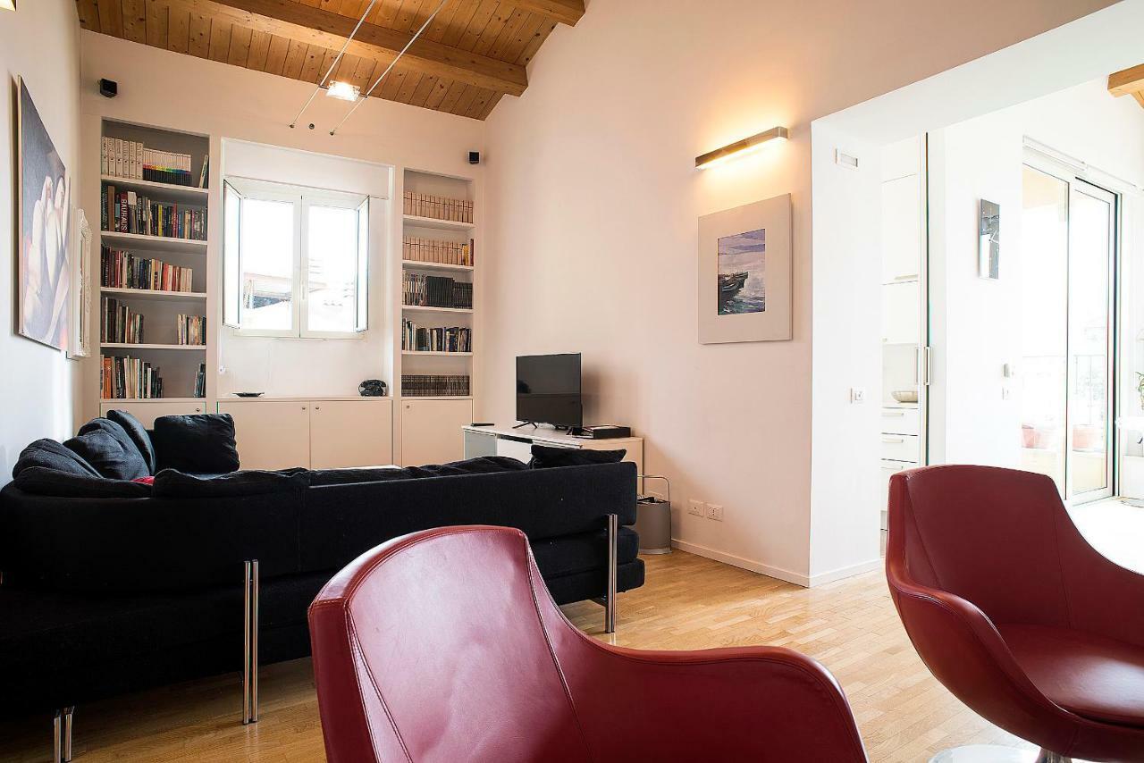 Apartmán La Finestra Sulmo Sulmona Exteriér fotografie
