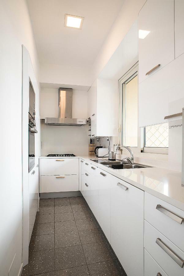 Apartmán La Finestra Sulmo Sulmona Exteriér fotografie