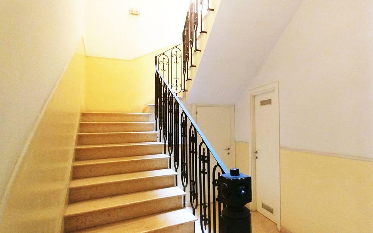 Apartmán La Finestra Sulmo Sulmona Exteriér fotografie